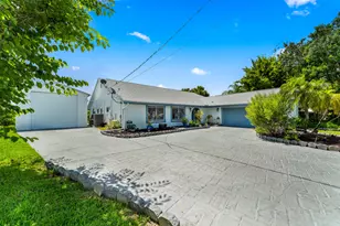 446 S Naranja Ave, Port Saint Lucie, FL 34983 - Photo 25