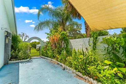 446 S Naranja Avenue, Port Saint Lucie, FL 34983 - Photo 63