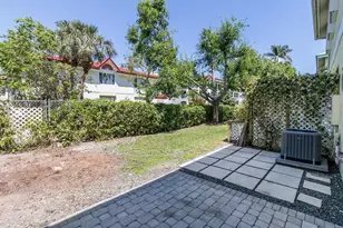 117 Barefoot Cove, Hypoluxo, FL 33462 - Photo 11