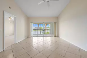 216 Cypress Point Dr, Palm Beach Gardens, FL 33418 - Photo 11