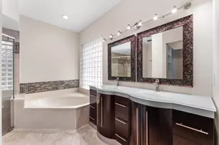 4 Glengary Rd, Palm Beach Gardens, FL 33418 - Photo 19