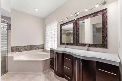 4 Glengary Road, Palm Beach Gardens, FL 33418 - Photo 19