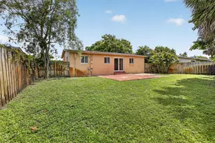 6281 NW 14th Ct, Sunrise, FL 33313 - Photo 25