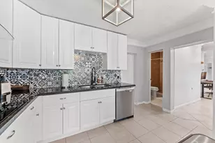 728 NE 9th Ave, Boynton Beach, FL 33435 - Photo 13