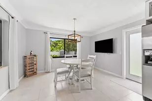 728 NE 9th Ave, Boynton Beach, FL 33435 - Photo 15