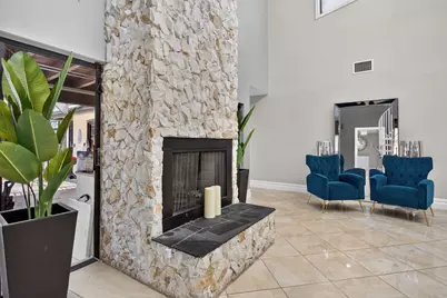 7355 NW 83rd Avenue, Tamarac, FL 33321 - Photo 5