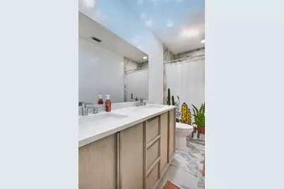 7355 NW 83rd Avenue, Tamarac, FL 33321 - Photo 23