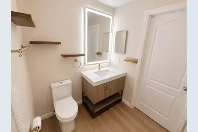 11023 Legacy Lane #301, Palm Beach Gardens, FL 33410 - Photo 9