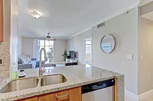 630 S Sapodilla Ave S, West Palm Beach, FL 33401 - Photo 7
