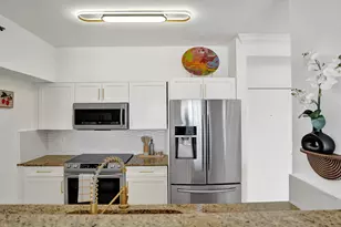 616 Clearwater Park Rd, West Palm Beach, FL 33401 - Photo 3