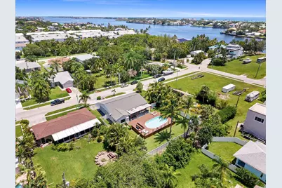 728 NE 9th Avenue, Boynton Beach, FL 33435 - Photo 39
