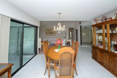12403 Westhall Place, Wellington, FL 33414 - Photo 11