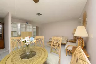 12403 Westhall Pl, Wellington, FL 33414 - Photo 23
