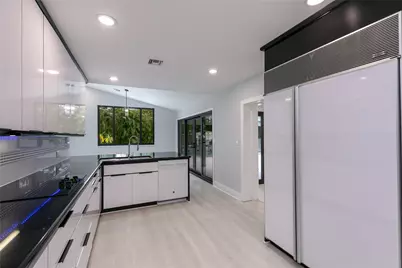 13401 SW 83rd Avenue, Pinecrest, FL 33156 - Photo 11