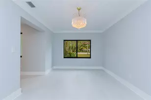 13401 SW 83rd Ave, Pinecrest, FL 33156 - Photo 23