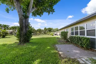 947 Circle Dr, Delray Beach, FL 33445 - Photo 21