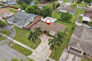 4930 SW 90th Way, Cooper City, FL 33328 - Photo 3