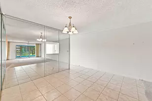 2901 Victoria Cir, Coconut Creek, FL 33066 - Photo 11