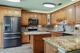 7779 Blairwood Cir N, Lake Worth, FL 33467 - Photo 9