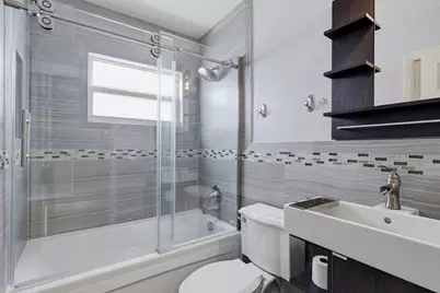 7779 Blairwood Circle N, Lake Worth, FL 33467 - Photo 21