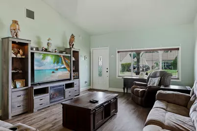 7779 Blairwood Circle N, Lake Worth, FL 33467 - Photo 5