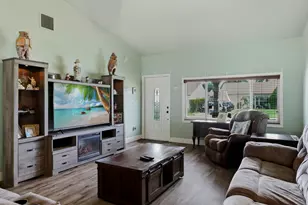 7779 Blairwood Cir N, Lake Worth, FL 33467 - Photo 5