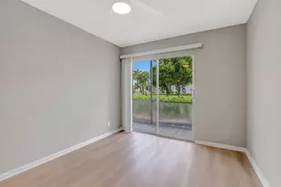 296 Fanshaw H, Boca Raton, FL 33434 - Photo 17