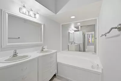 207 Woodsmuir Court, Palm Beach Gardens, FL 33418 - Photo 9