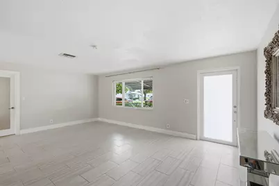 1291 NW 90th Way, Plantation, FL 33322 - Photo 7
