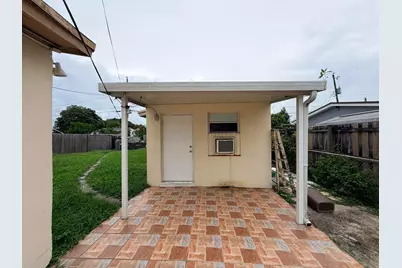 2438 Thomas Street #3, Hollywood, FL 33020 - Photo 21