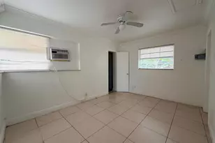 2438 Thomas St, Hollywood, FL 33020 - Photo 17