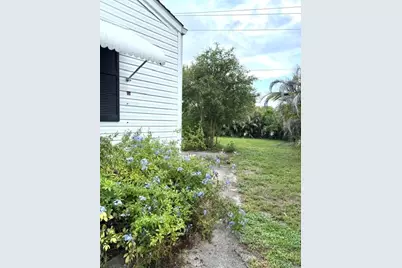 8423 SE Sandy Lane, Hobe Sound, FL 33455 - Photo 23