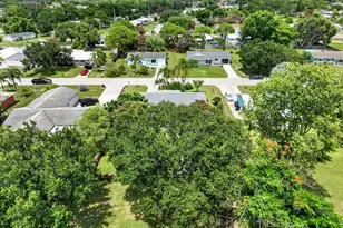 1334 SE Vestridge Ln, Port Saint Lucie, FL 34952 - Photo 53