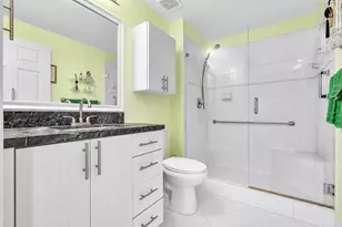 7647 Southampton Terrace, Tamarac, FL 33321 - Photo 23