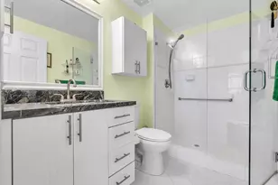 7647 Southampton Terrace, Tamarac, FL 33321 - Photo 29