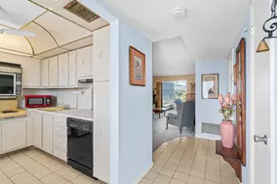 2615 NE 3rd Ct, Boynton Beach, FL 33435 - Photo 3