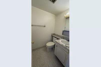 100 Village Green Circle E #314, Palm Springs, FL 33461 - Photo 5