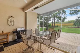 9110 Bay Harbour Cir, West Palm Beach, FL 33411 - Photo 29