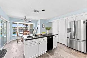 7407 Hazelwood Cir, Lake Worth, FL 33467 - Photo 15