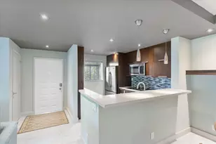 2705 S Oakland Forest Dr, Oakland Park, FL 33309 - Photo 13