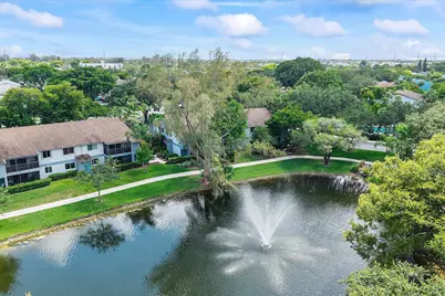 2705 S Oakland Forest Drive #104, Oakland Park, FL 33309 - Photo 33