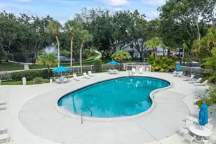 2705 S Oakland Forest Dr, Oakland Park, FL 33309 - Photo 33