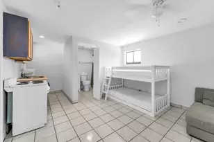 9920 SW 49th St, Miami, FL 33165 - Photo 9