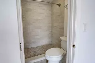 2021 NW 85th Ave, Pembroke Pines, FL 33024 - Photo 7