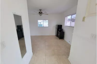 2021 NW 85th Avenue, Pembroke Pines, FL 33024 - Photo 3