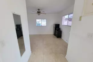 2021 NW 85th Ave, Pembroke Pines, FL 33024 - Photo 3