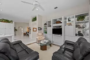 4674 Hazleton Ln, Lake Worth, FL 33449 - Photo 15