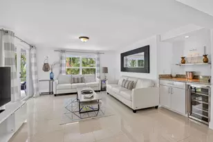700 NE 70th St, Boca Raton, FL 33487 - Photo 17
