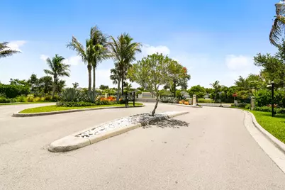 1693 NE White Pine Terrace, Jensen Beach, FL 34957 - Photo 47