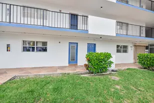 6260 S Falls Cir Dr, Lauderhill, FL 33319 - Photo 23